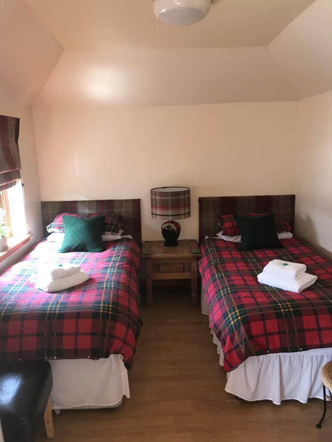 Garfield Guesthouse Dingwall Ngoại thất bức ảnh
