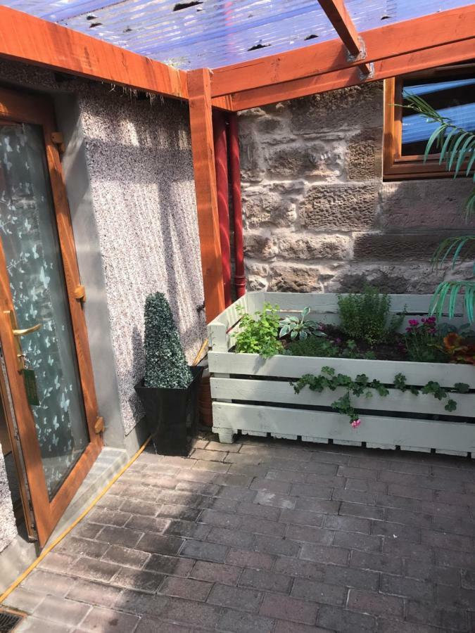 Garfield Guesthouse Dingwall Ngoại thất bức ảnh
